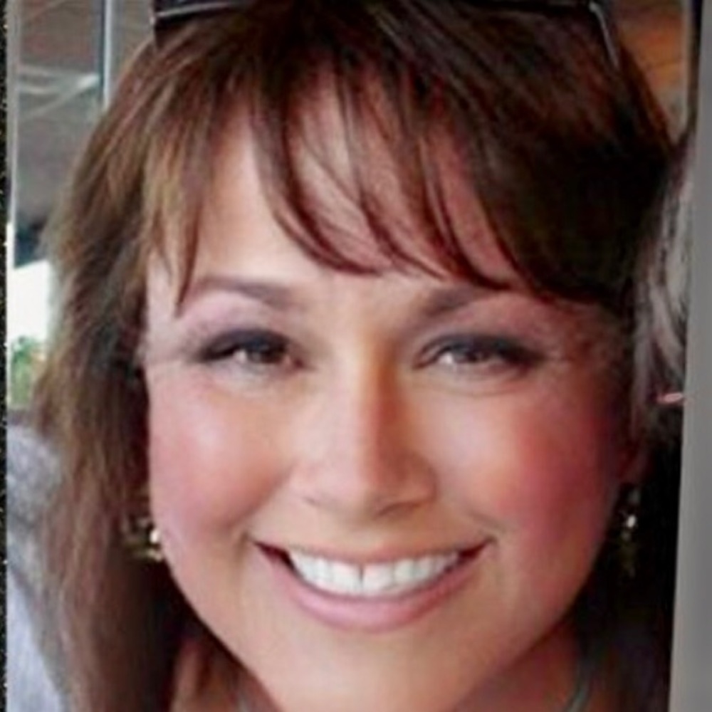 Meet your Posher, Laurie